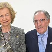 Damián Tascón ha fallecido este viernes. En la imagen durante una imagen de la Reina Sofía al Banco de Aliementos en Ponferrada