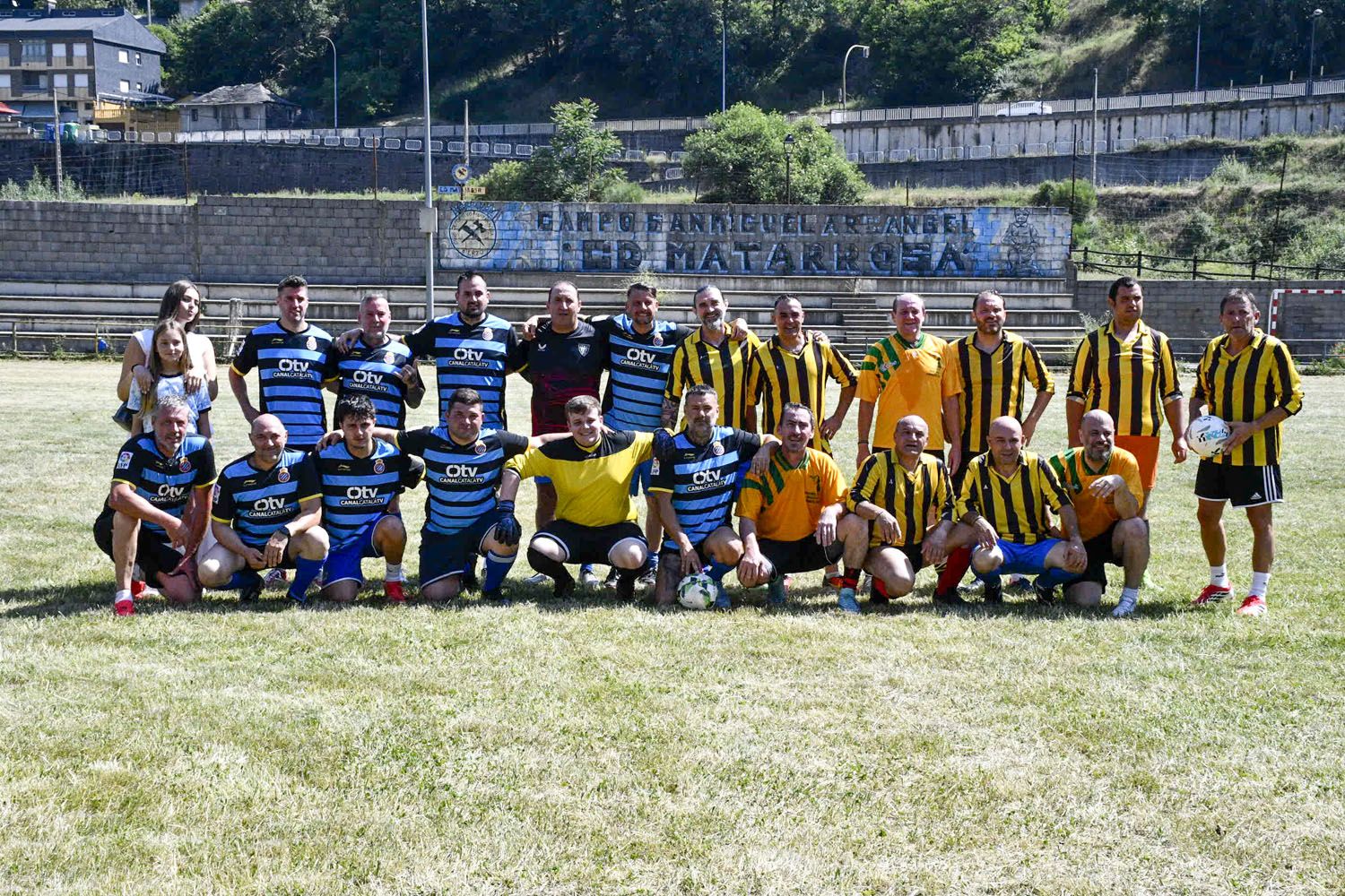 En Matarrosa se juega el Mundial… de la cuenca minera que cumple 30 años: Un España - Portugal donde “se suda birra”