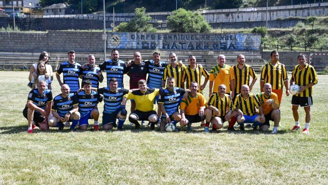 En Matarrosa se juega el Mundial… de la cuenca minera que cumple 30 años: Un España - Portugal donde “se suda birra”