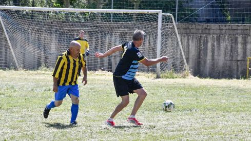 Partido en Matarrosa del Sil (11)