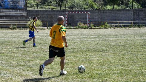 Partido en Matarrosa del Sil (20)