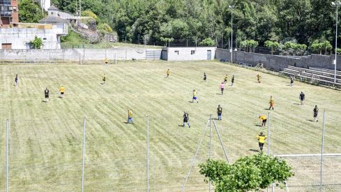 Partido en Matarrosa del Sil (24)