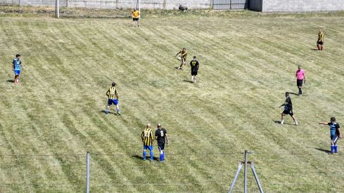 Partido en Matarrosa del Sil (26)