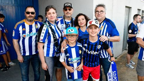 El ambiente a las puertas del Toralín en el inicio del playoff de ascenso | Dani Merino El ambiente a las puertas del Toralín en el inicio del playoff de ascenso | Dani Merino