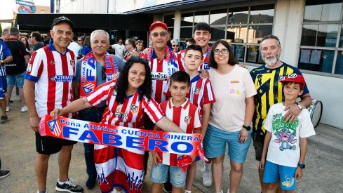 El ambiente a las puertas del Toralín en el inicio del playoff de ascenso | Dani Merino El ambiente a las puertas del Toralín en el inicio del playoff de ascenso | Dani Merino