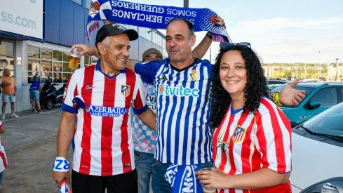 El ambiente a las puertas del Toralín en el inicio del playoff de ascenso | Dani Merino El ambiente a las puertas del Toralín en el inicio del playoff de ascenso | Dani Merino