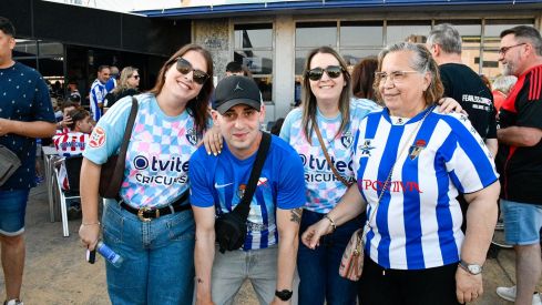 El ambiente a las puertas del Toralín en el inicio del playoff de ascenso | Dani Merino El ambiente a las puertas del Toralín en el inicio del playoff de ascenso | Dani Merino