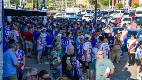 El ambiente a las puertas del Toralín en el inicio del playoff de ascenso | Dani Merino El ambiente a las puertas del Toralín en el inicio del playoff de ascenso | Dani Merino