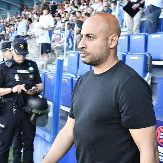 Nafti asegura que el nivel táctico de la Ponferradina "es de Primera División"| Dani Merino