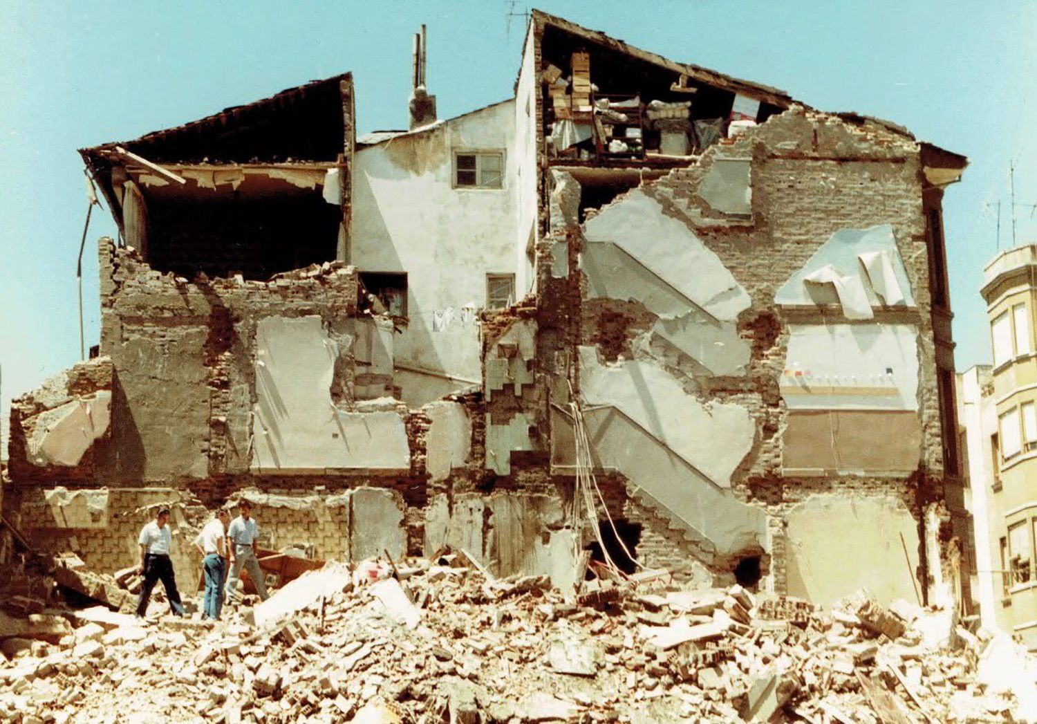 Derrumbe en el centro de la capital berciana (1986) Derrumbe en el centro de la capital berciana (1986)