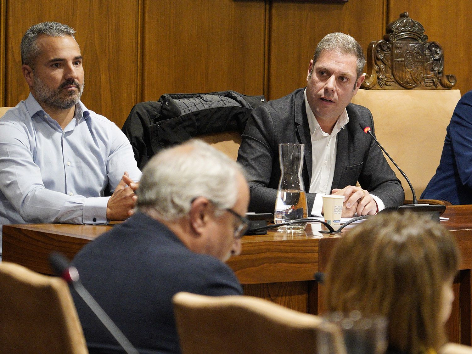 Olegario tacha de "bobaliconas" los explicaciones de Morala sobre Medicina e Iván alonso (CB) exige su dimisión del Consejo Comarcal del Bierzo 
