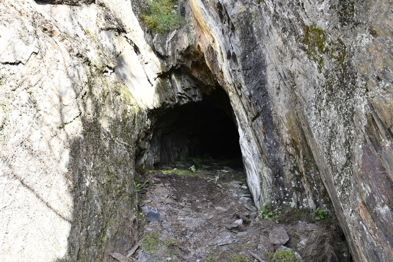 Estado actual de las Minas de Valcabado(7) Estado actual de las Minas de Valcabado(7)