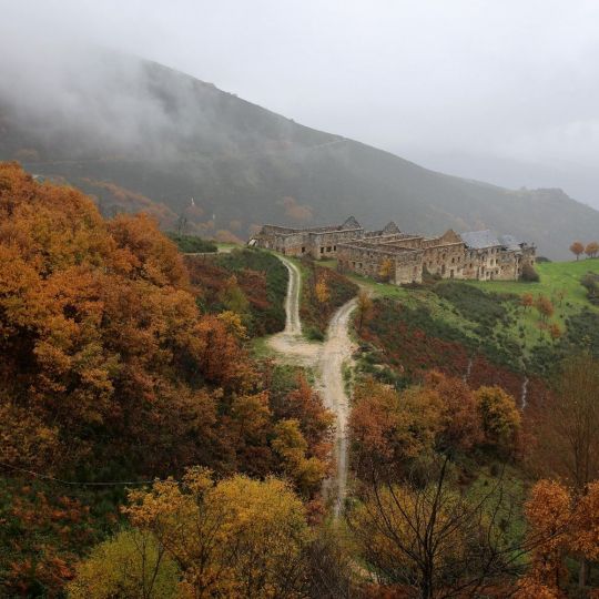 El Bierzo recupera la historia del wolframio: De la Segunda Guerra Mundial a la actualidad en la Peña del Seo | Eduardo Margareto / ICAL El Bierzo recupera la historia del wolframio: De la Segunda Guerra Mundial a la actualidad en la Peña del Seo | Eduardo Margareto / ICAL