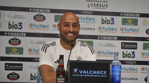 El entrenador de la Ponferradina, Mehdi Nafti El entrenador de la Ponferradina, Mehdi Nafti