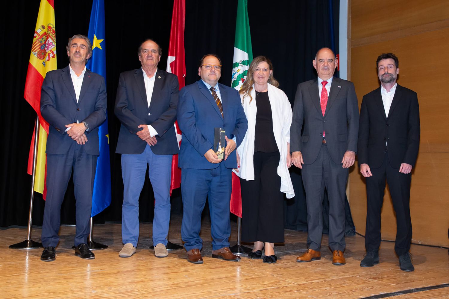 La Bañeza Escoba de Oro 2 La Bañeza Escoba de Oro 2