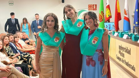 Graduación Fisioterapia Ponferrada (14) Graduación Fisioterapia Ponferrada (14)