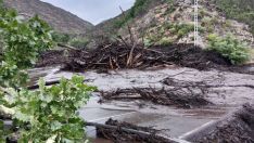 Corte de la carretera a Valle de Fornela por una tormenta| Foto: Facebook del Ayuntamiento de Peranzanes Corte de la carretera a Valle de Fornela por una tormenta| Foto: Facebook del Ayuntamiento de Peranzanes