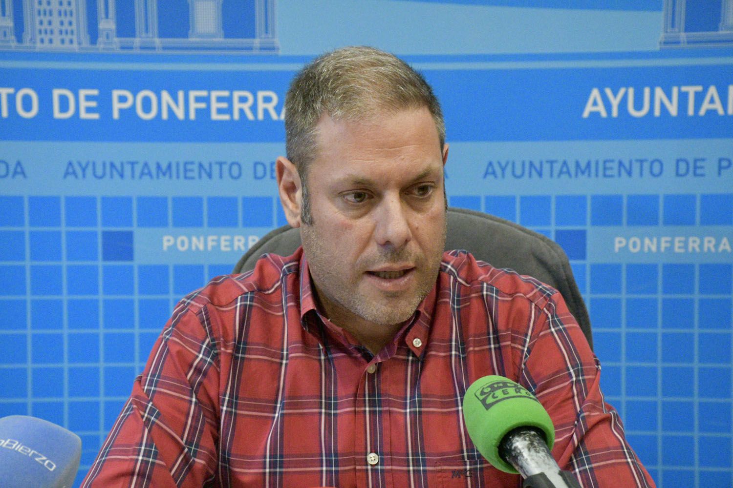 Iván Alonso, Concejal de Turismo(3) Iván Alonso, Concejal de Turismo(3)