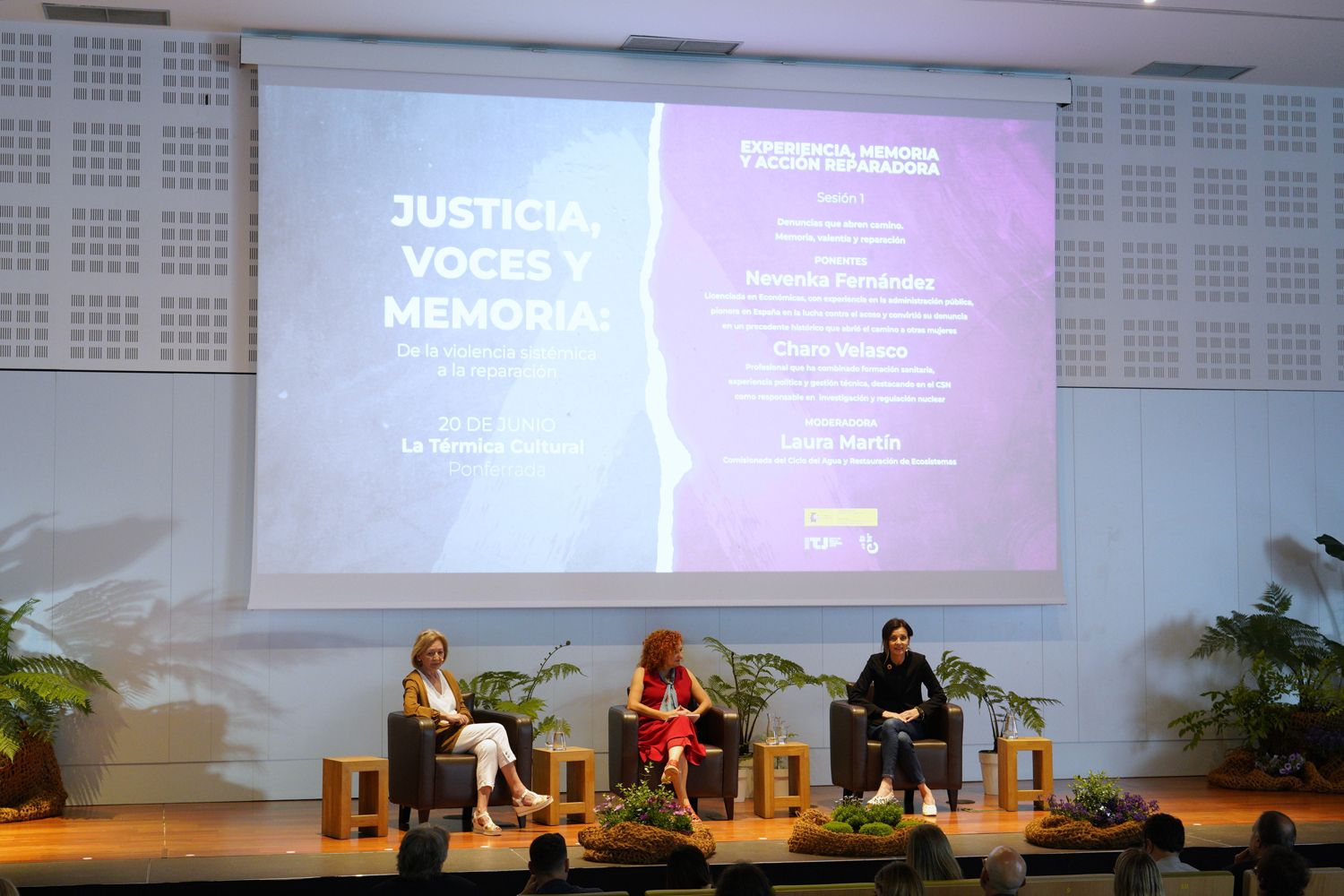 Nevenka en Jornada Justicia, voces y memoria de la violencia sistémica a la reparación, en Ponferrada | Foto: César Sánchez, ICAL (10)