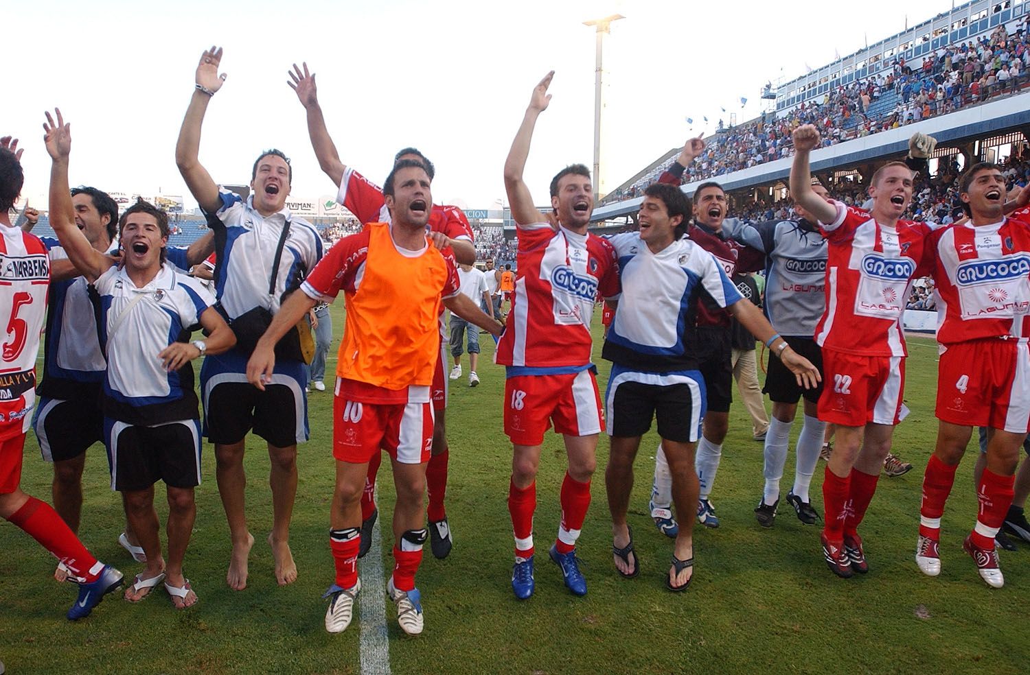 Primer ascenso a Segunda de la Ponferradina 3