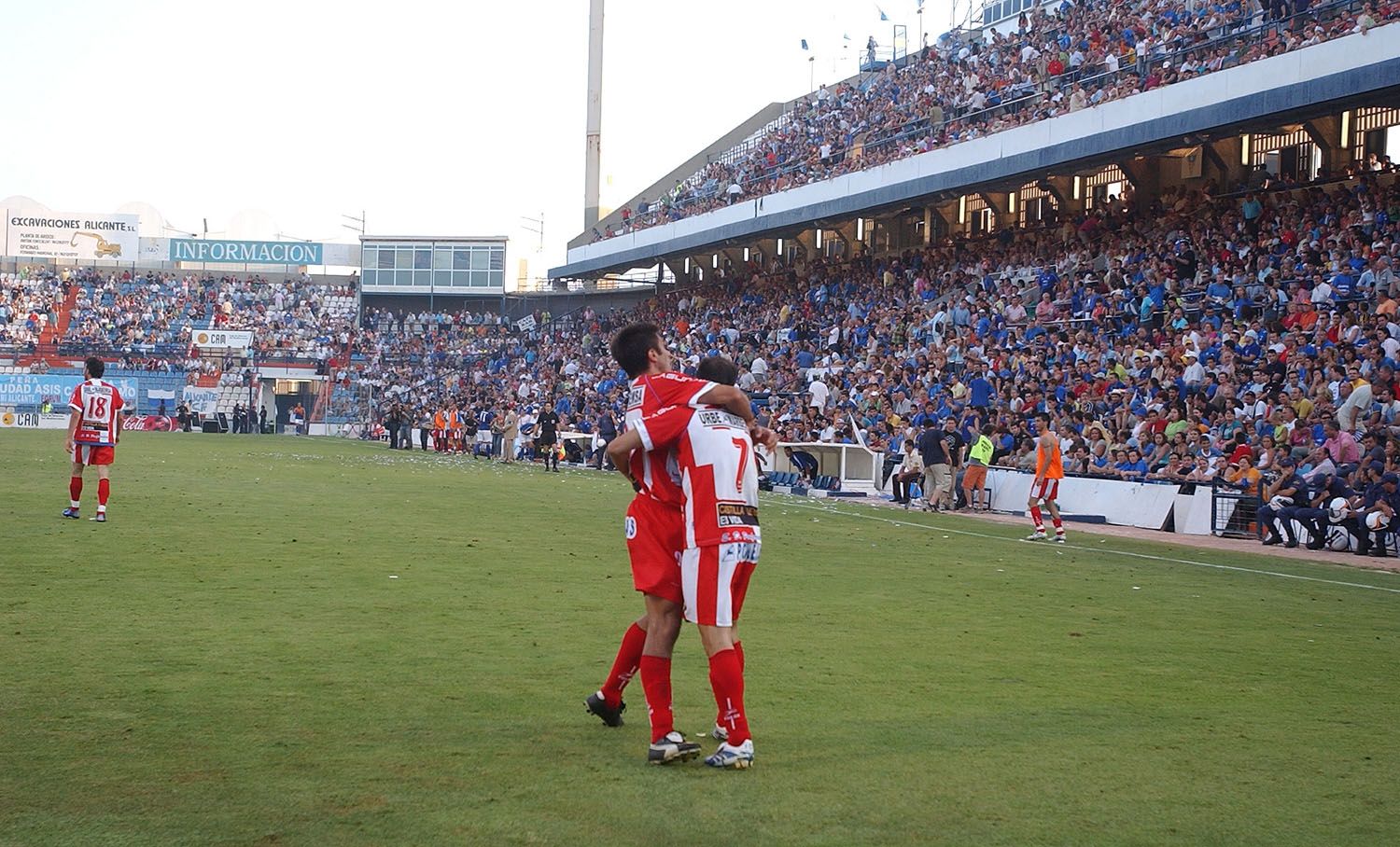 Primer ascenso a Segunda de la Ponferradina
