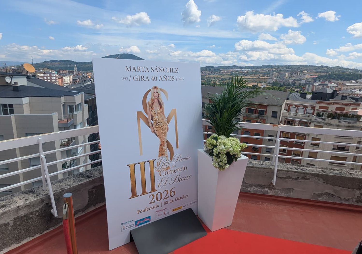 Marta Sánchez madrina de gala de la III Gala del Comercio de Ponferrada