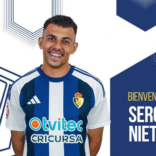 El nuevo jugador de la Ponferradina, Sergio Nieto El nuevo jugador de la Ponferradina, Sergio Nieto