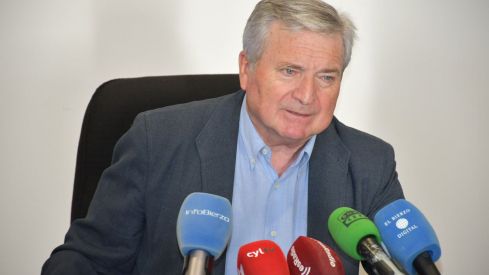 Raúl Valcarce Diez, alcalde de Carracedelo
