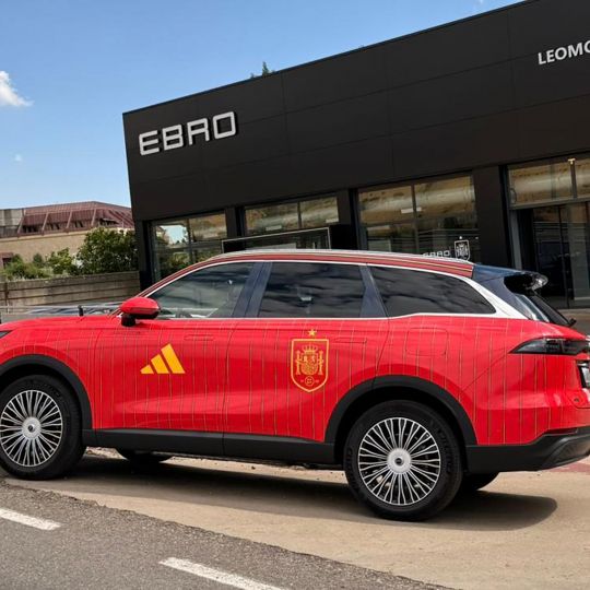 Coche Ebro oficial de La Roja Coche Ebro oficial de La Roja