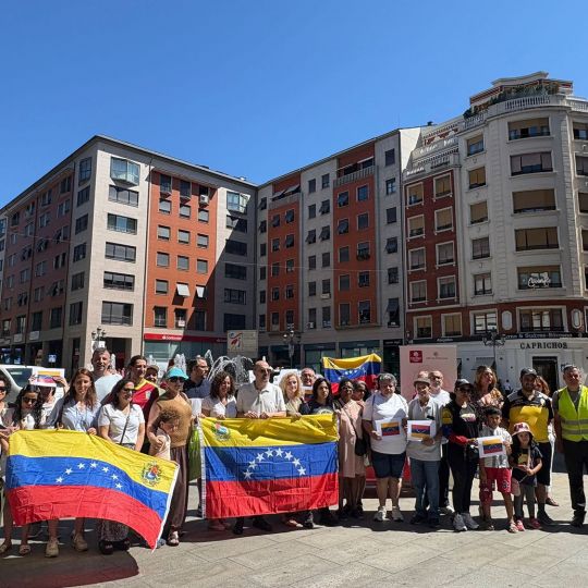 Concentración a favor de Venezuela en Ponferrada Concentración a favor de Venezuela en Ponferrada