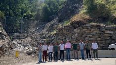 La Diputación blinda la carretera de Peñalba de Santiago con una obra de emergencia de más de 185.000 euros tras los daños provocados por las riadas La Diputación blinda la carretera de Peñalba de Santiago con una obra de emergencia de más de 185.000 euros tras los daños provocados por las riadas