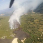 Incendio forestal en Caboalles de Arriba | Foto: AT Briff