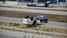 Vuelco de una pick up en la A6 en el polígono de Bembibre | Foto: InfoBierzo Vuelco de una pick up en la A6 en el polígono de Bembibre | Foto: InfoBierzo