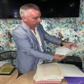 El cofundador de la ARMH, Santiago Macías, asegura que posee los documentos del doctor Emilio Barcia y no el colectivo La Peñina | María Corral (InfoBierzo)