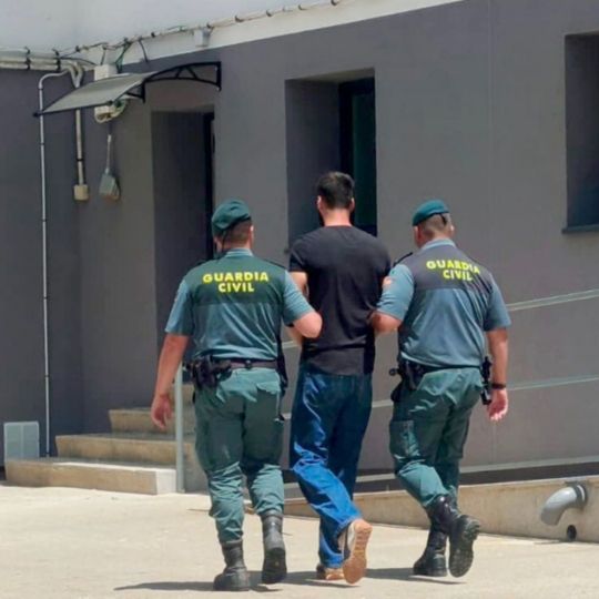 Un detenido y un investigado por provocar 15 incendios urbanos y forestales en Zamora Un detenido y un investigado por provocar 15 incendios urbanos y forestales en Zamora