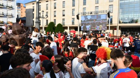 La final del Mundial 2026 entre España y Argentina une a los bercianos con La Roja (Daniel Merino InfoBierzo) (4) La final del Mundial 2026 entre España y Argentina une a los bercianos con La Roja (Daniel Merino InfoBierzo) (4)