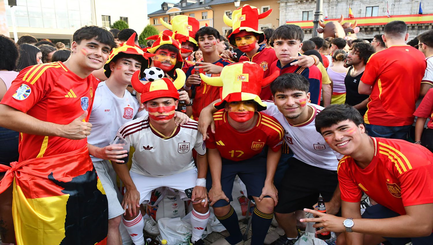 La final del Mundial 2026 entre España y Argentina une a los bercianos con La Roja (Daniel Merino InfoBierzo) (8) La final del Mundial 2026 entre España y Argentina une a los bercianos con La Roja (Daniel Merino InfoBierzo) (8)