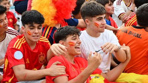 La final del Mundial 2026 entre España y Argentina une a los bercianos con La Roja (Daniel Merino InfoBierzo) (21) La final del Mundial 2026 entre España y Argentina une a los bercianos con La Roja (Daniel Merino InfoBierzo) (21)