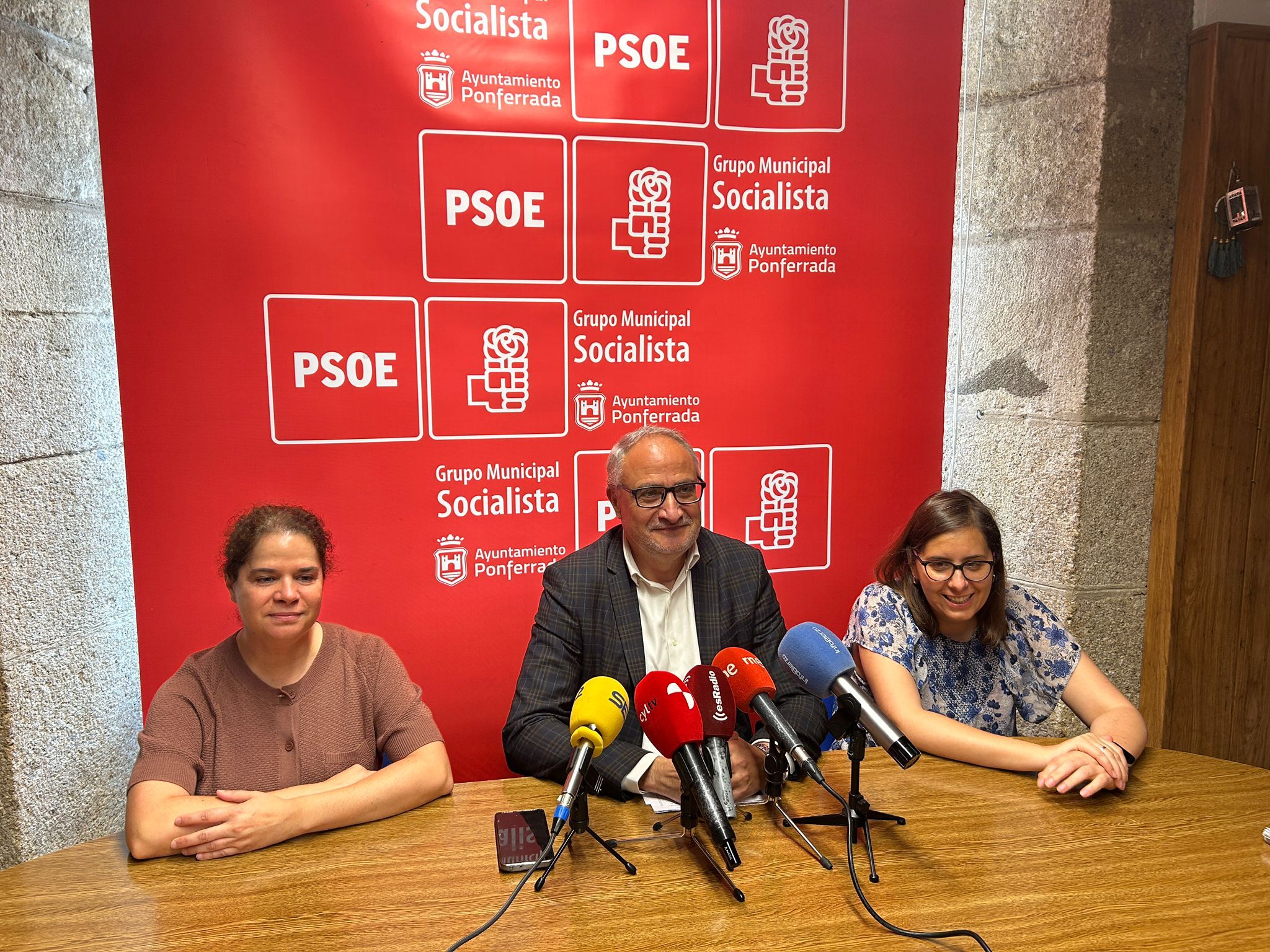 El PSOE de Ponferrada busca acercar posturas con el equipo de gobierno para mejorar el futuro de la ciudad | PSOE de Ponferrada El PSOE de Ponferrada busca acercar posturas con el equipo de gobierno para mejorar el futuro de la ciudad | PSOE de Ponferrada