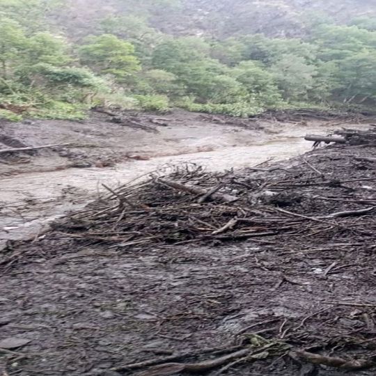 Carretera de acceso al Valle de Fornela | Ayto Peranzanes Carretera de acceso al Valle de Fornela | Ayto Peranzanes