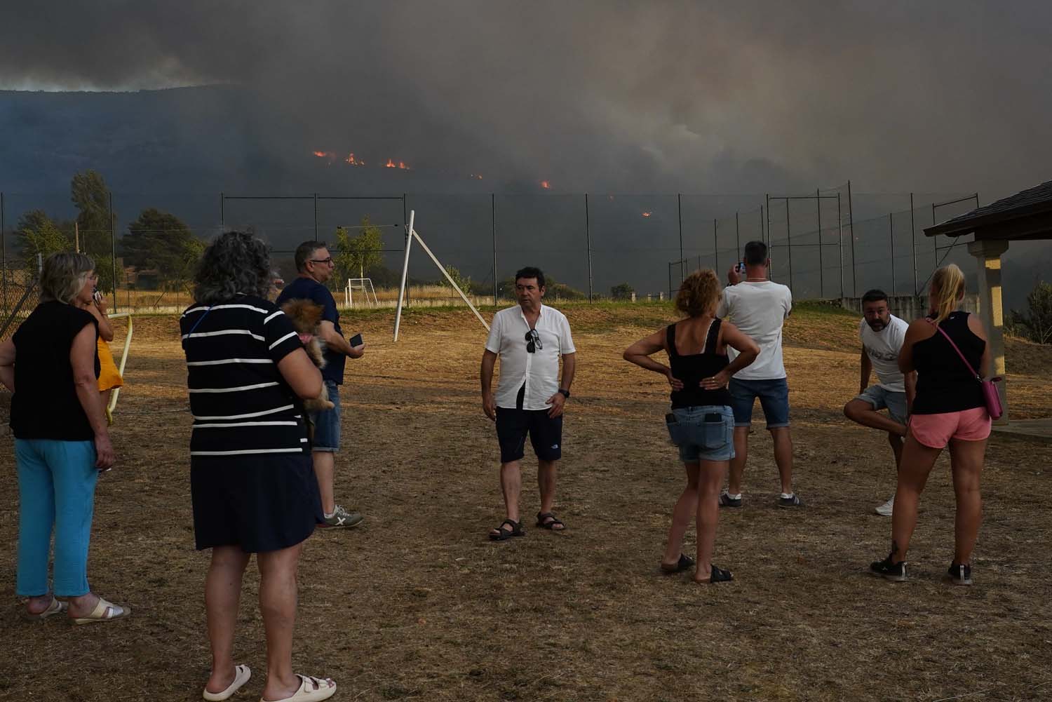 César SánchezICALLa localidad de Turienzo Castañero, afectada por el incendio (5)