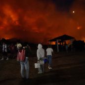 La localidad de Turienzo Castañero asediada por el fuego César Sánchez ICAL (7)