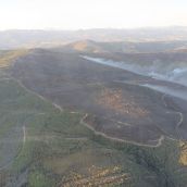 Vista aérea del incendio de Murias de Ponjos Brif Tabuyo