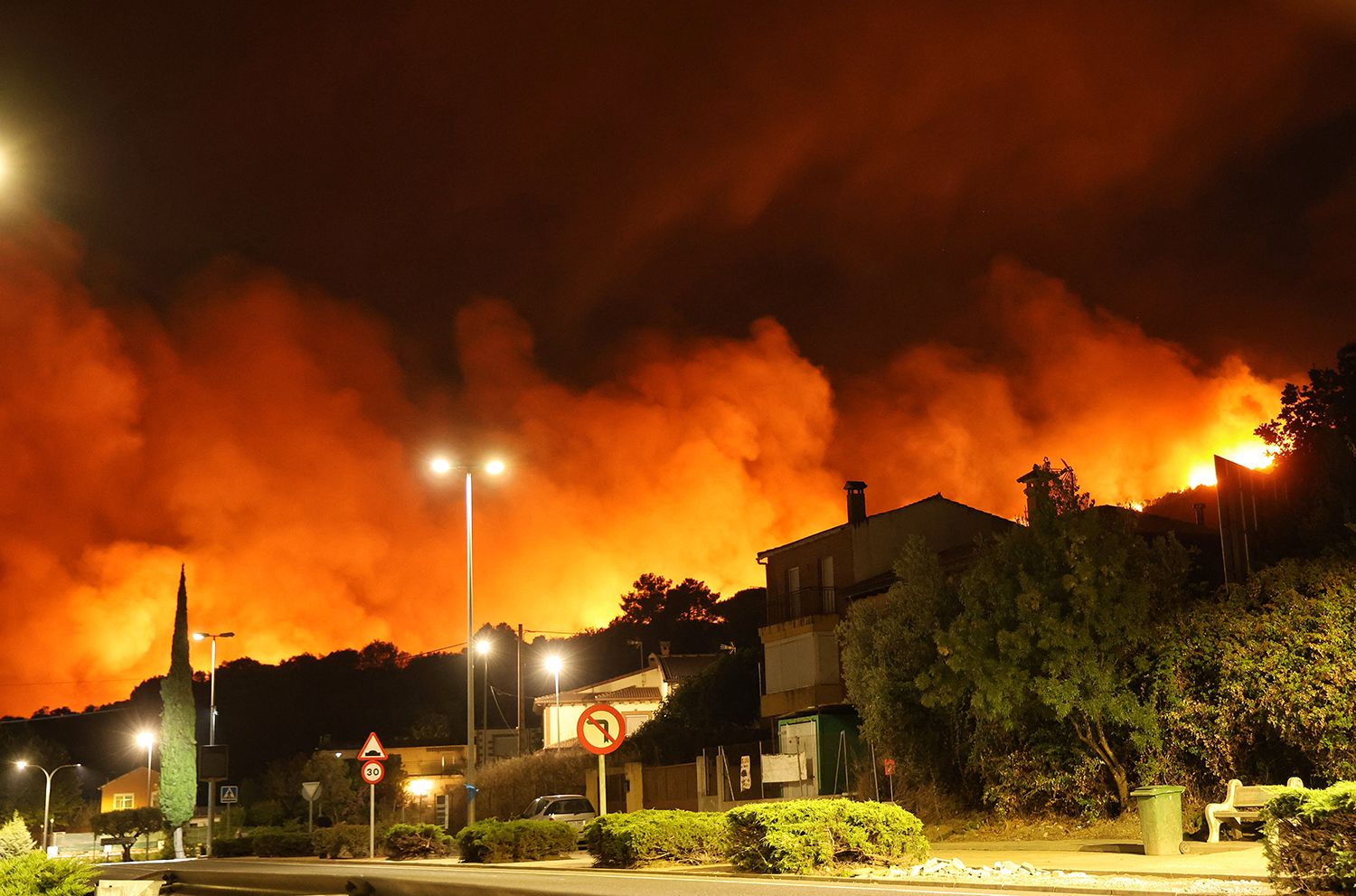 José Vicente ICAL Incendio forestal en Santa María del Tiétar y Casillas (Ávila)