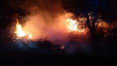 Imagen de uno de los incendios provocados Imagen de uno de los incendios provocados