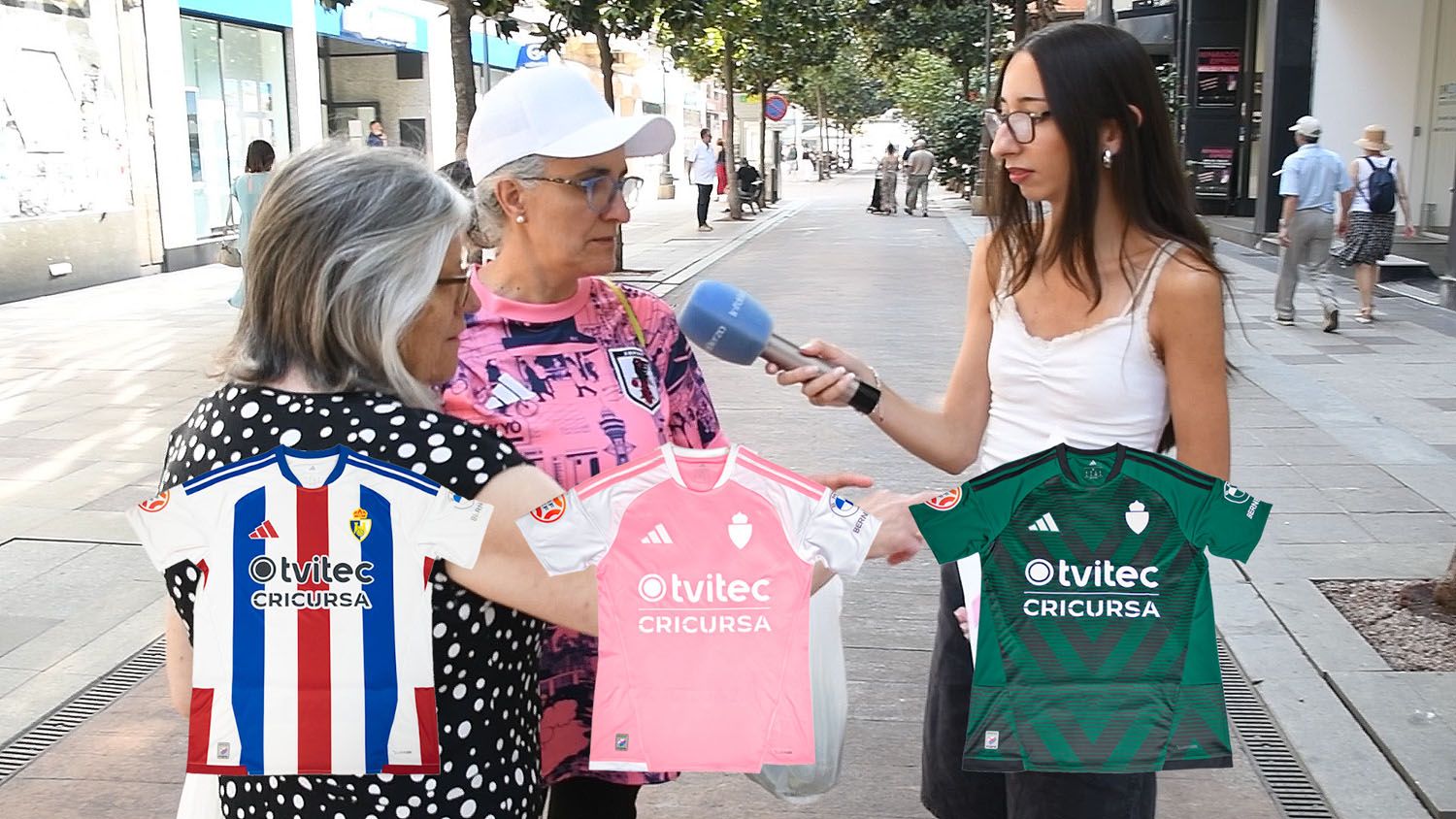Las nuevas equipaciones de la Ponferradina Las nuevas equipaciones de la Ponferradina
