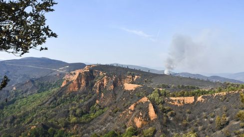 El incendio de Veguellina llega La Leitosa 4 El incendio de Veguellina llega La Leitosa 4