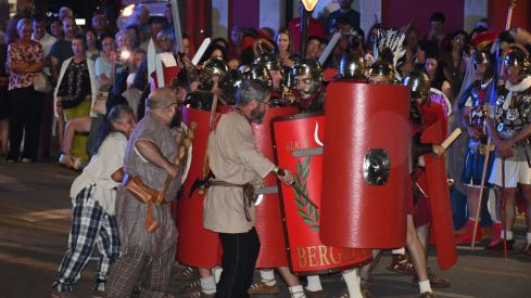 Desfile de legiones de la Ludus Bergidum de Cacabelos 2026 (39) Desfile de legiones de la Ludus Bergidum de Cacabelos 2026 (39)