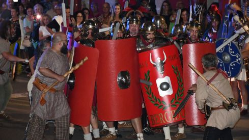 Desfile de legiones de la Ludus Bergidum de Cacabelos 2026 (40) Desfile de legiones de la Ludus Bergidum de Cacabelos 2026 (40)