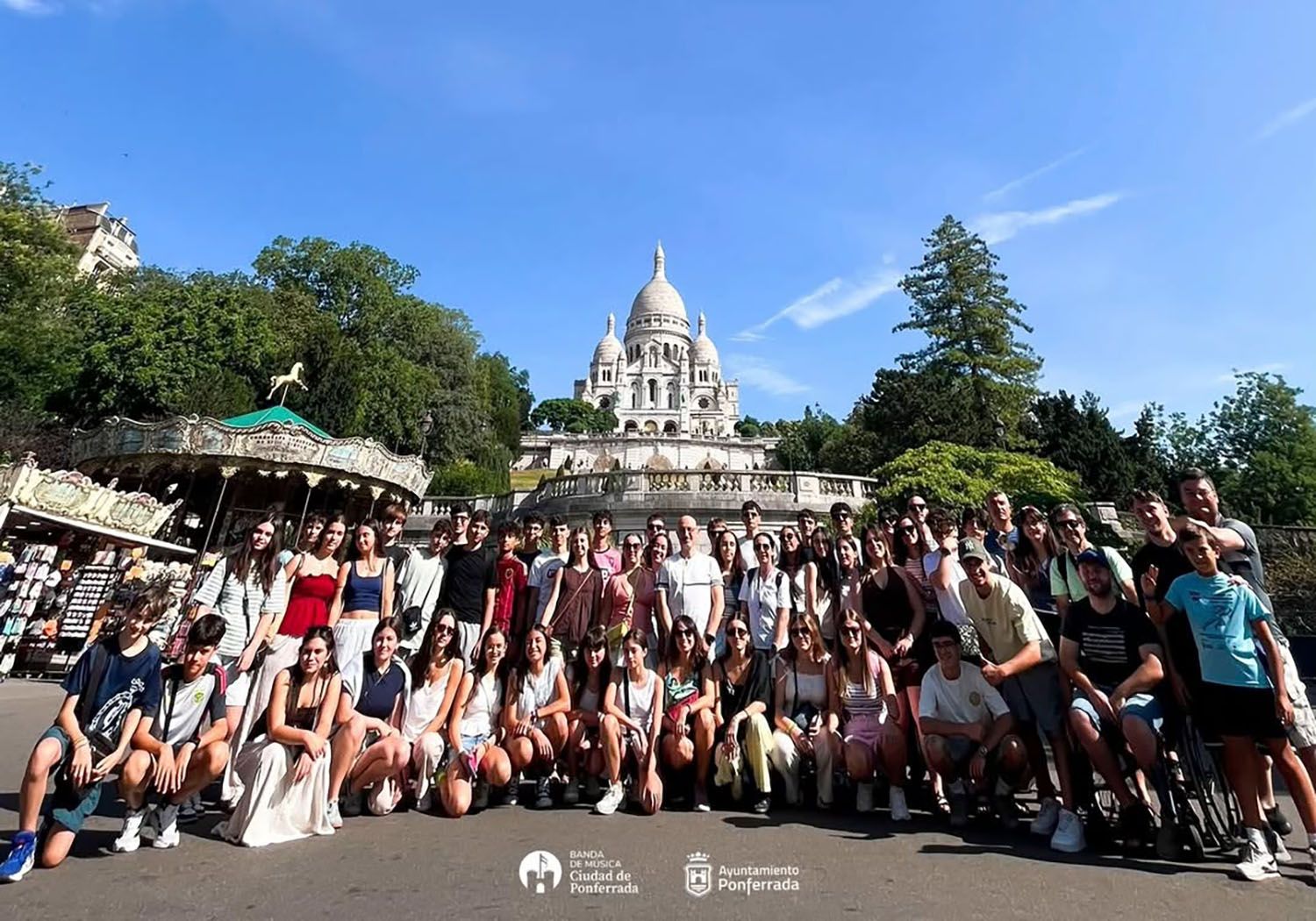 La Banda de Música Ciudad de Ponferrada en París | Foto: Redes Sociales de la Banda de Música Ciudad de Ponferrada